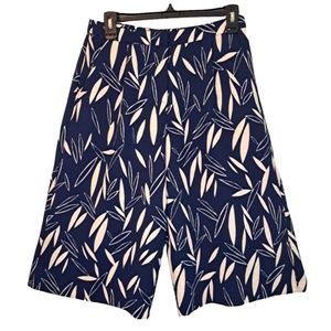TopShop Blue Cape Leaf Patterned Culottes Wide Leg Capris Shorts Size 6 Petite
